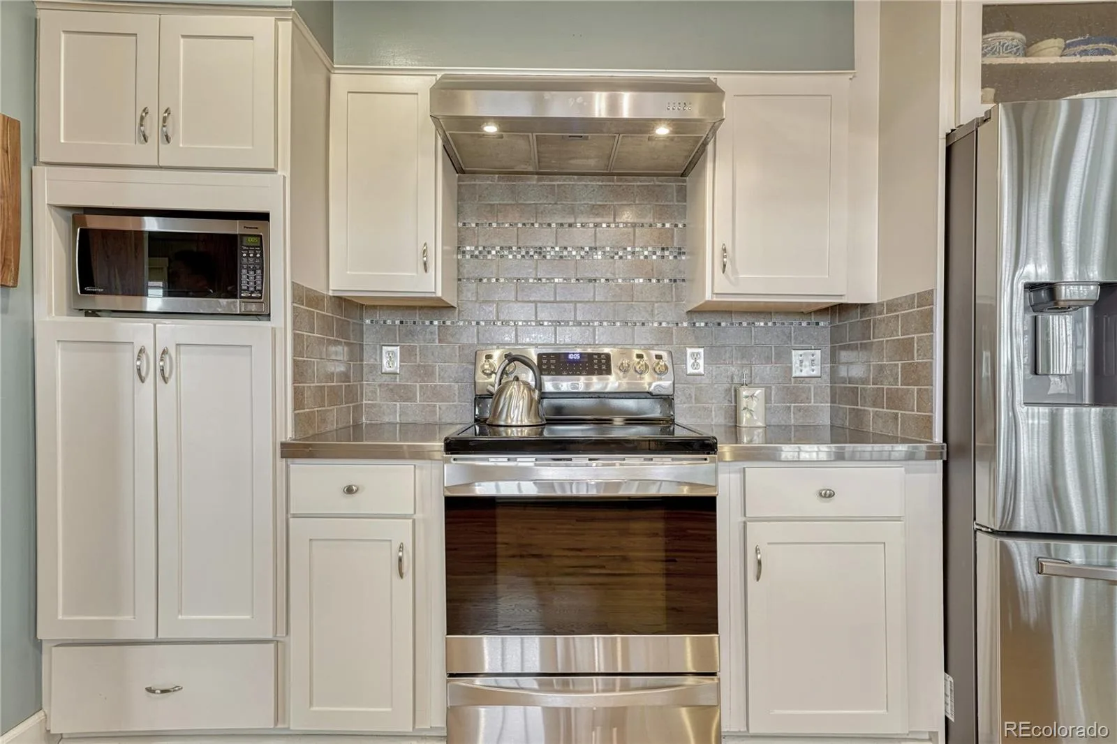 1863 N Rocky View Road Castle Rock CO 80108 | MLS #REC2282088 06132026033201 1600 17
