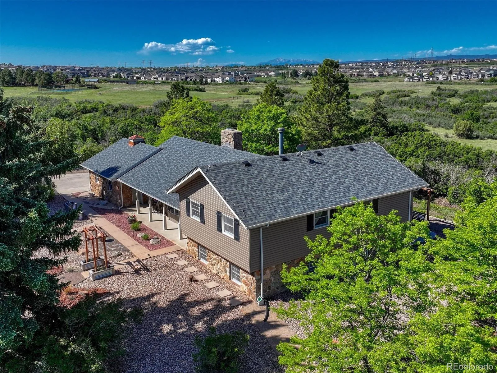 1863 N Rocky View Road Castle Rock CO 80108 | MLS #REC2282088 06132026033201 1600 39