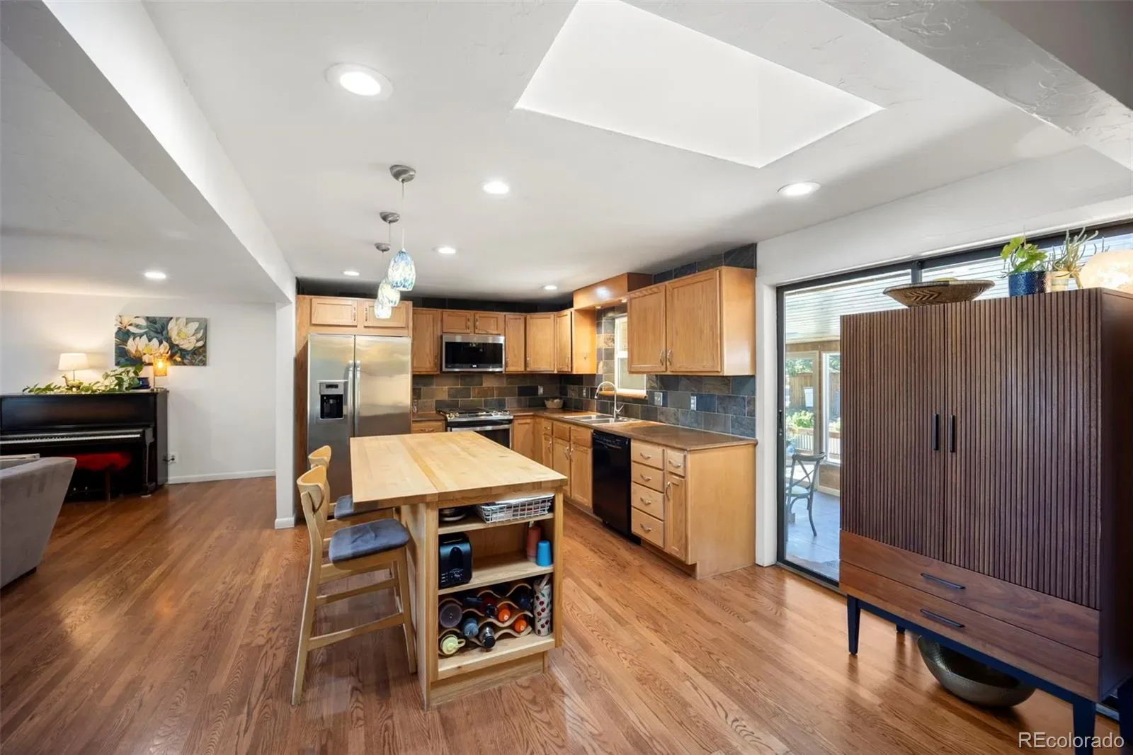 03302026214516 1600 12