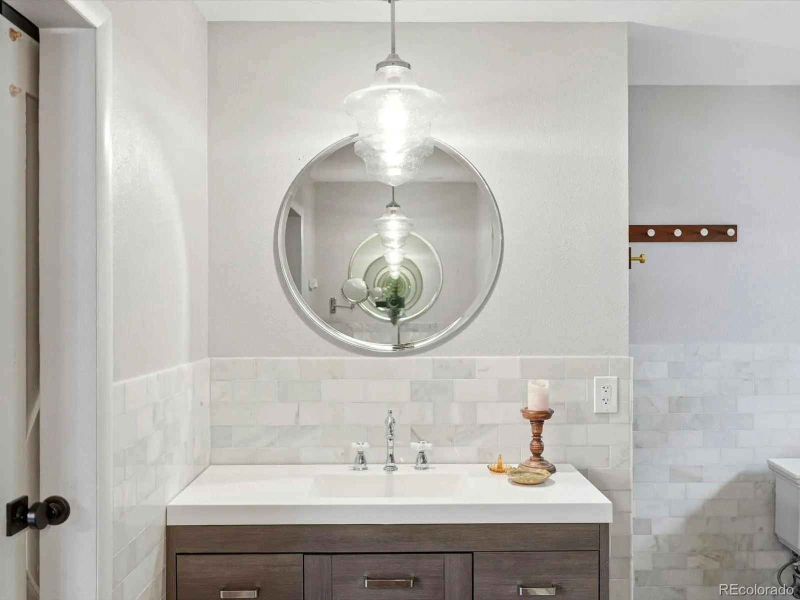 04182026170638 1600 24