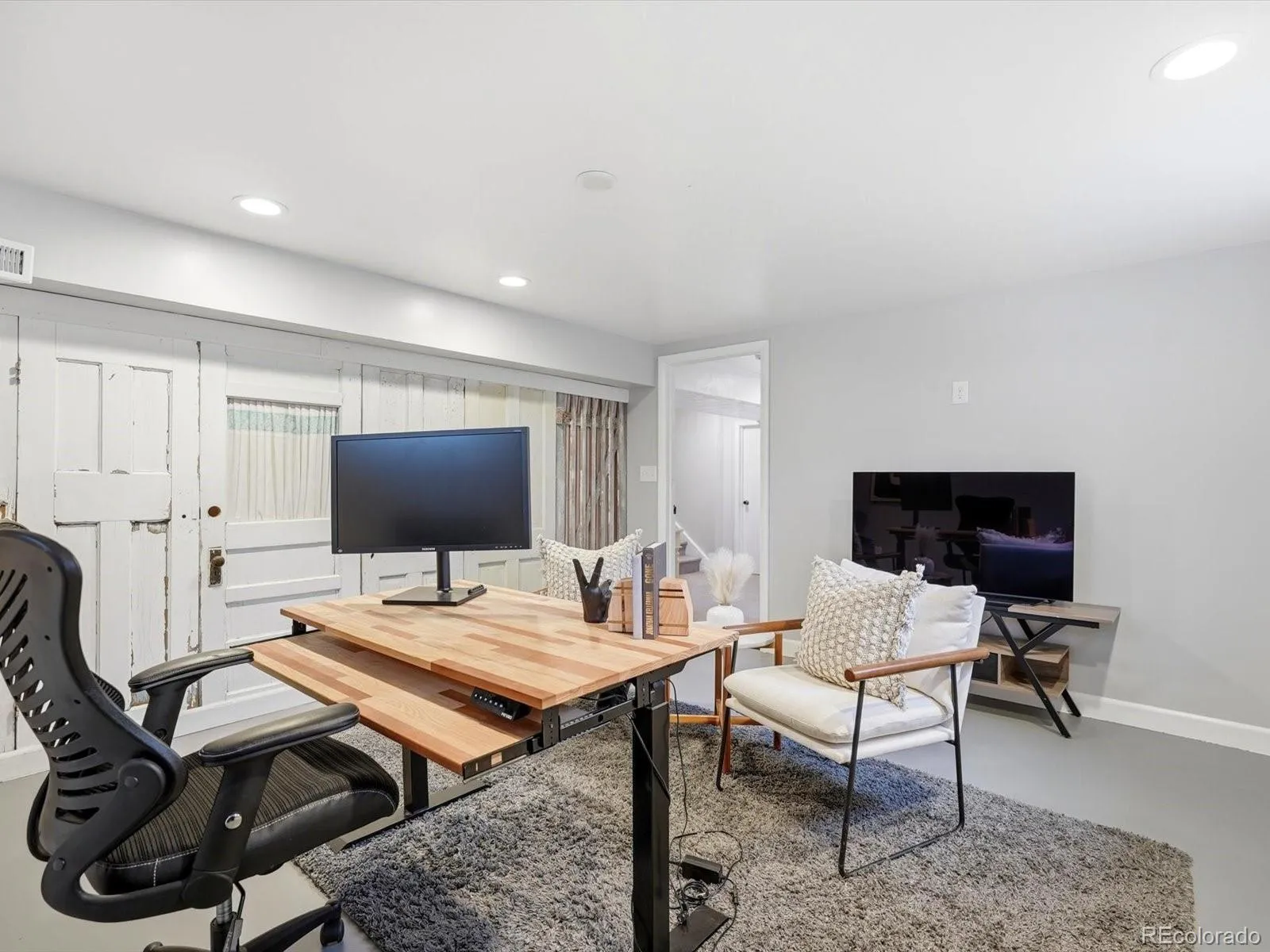 04182026170638 1600 34