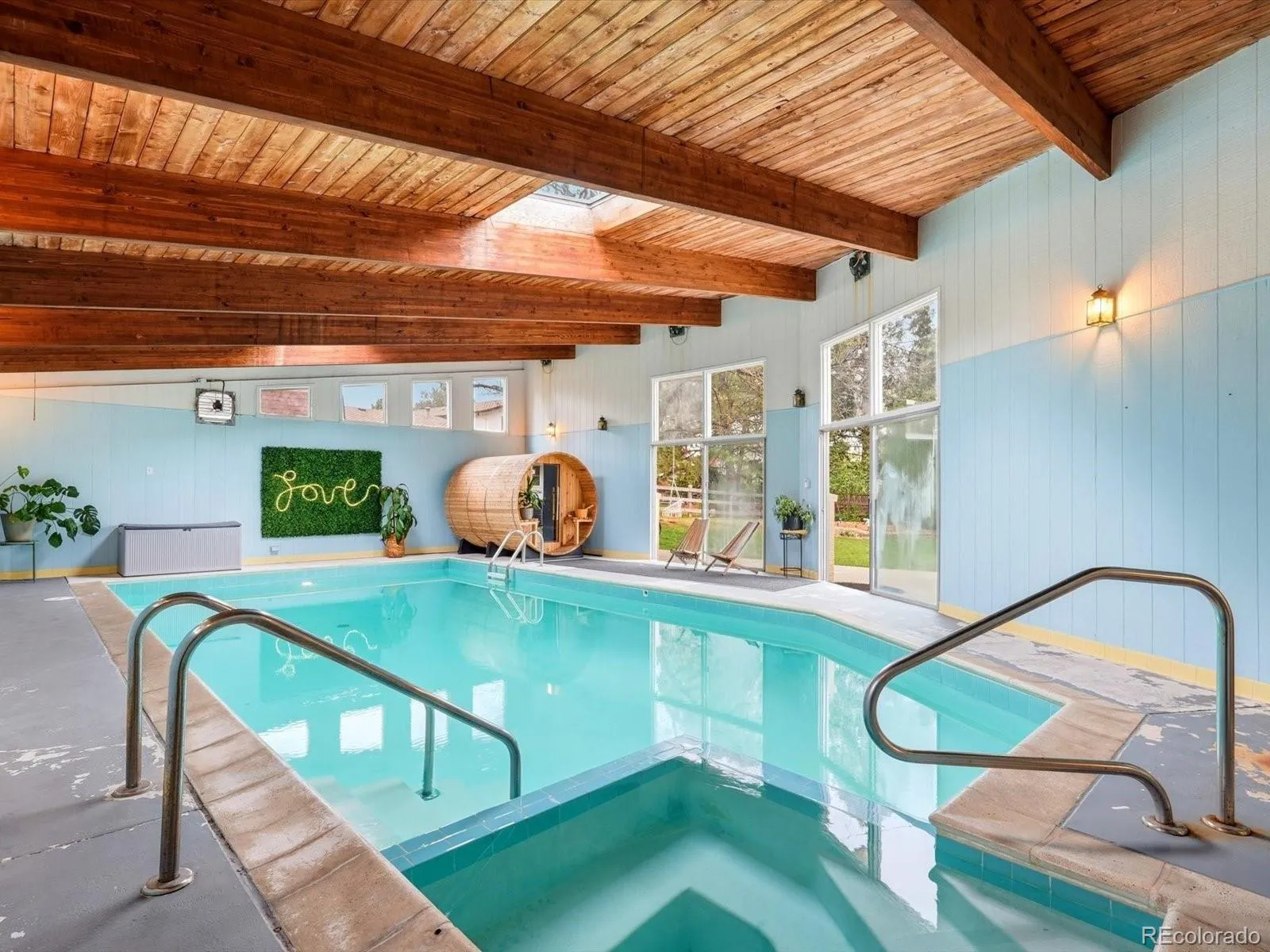 04182026170638 1600 36