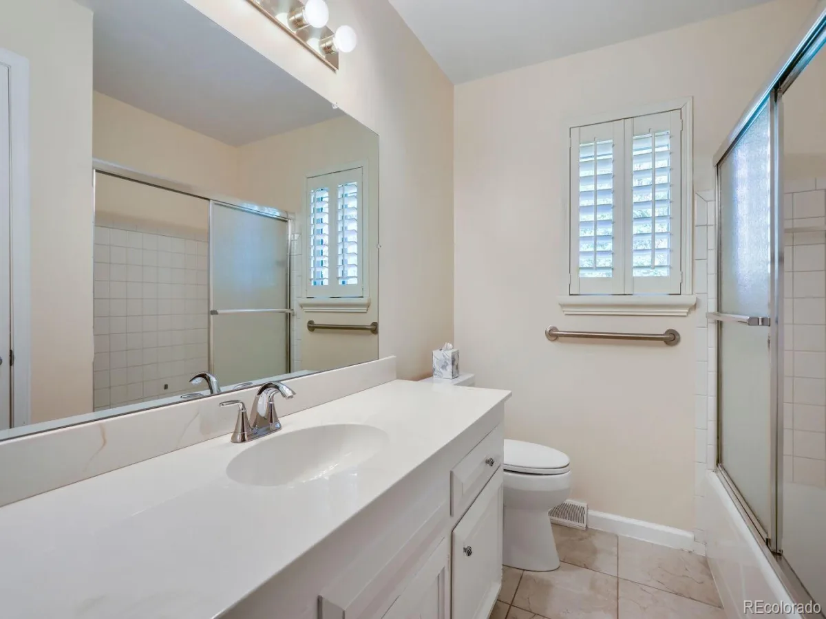 3293 S Oneida Way Denver CO 80224 | MLS #REC2284871 08212026192932 1200 14