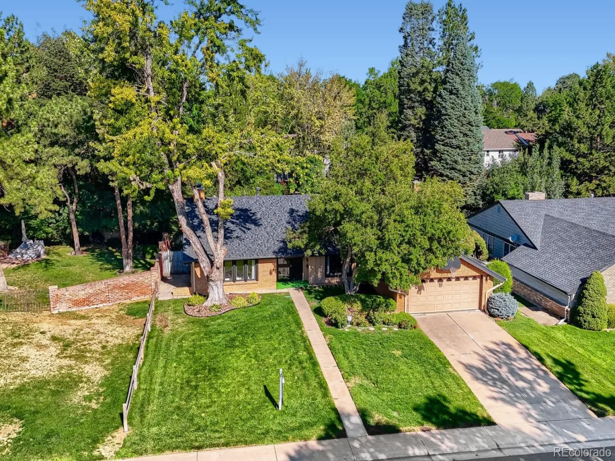 3293 S Oneida Way Denver CO 80224 | MLS #REC2284871 08212026192932 1200 4