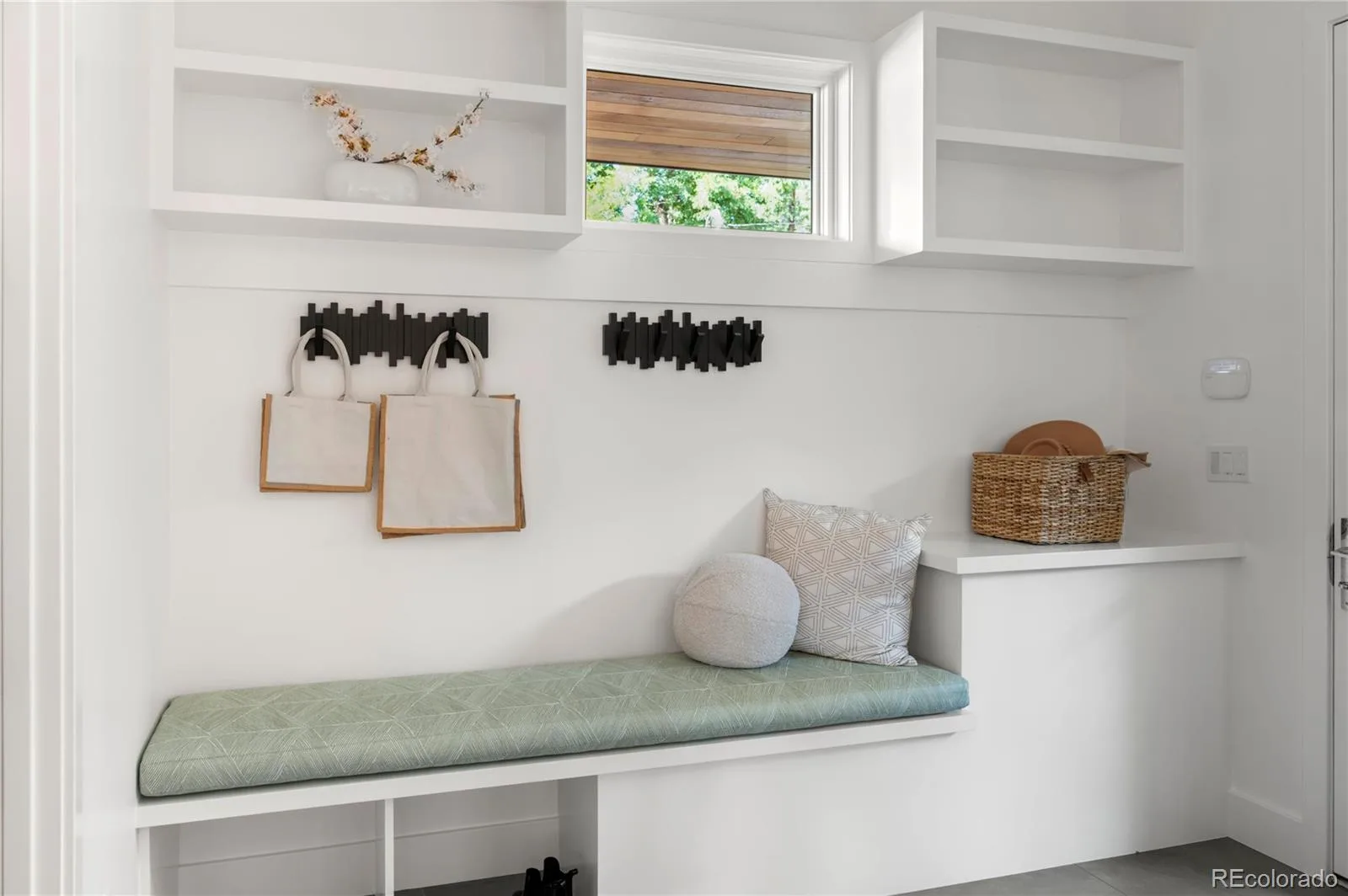 490 S Gilpin Street Denver CO 80209 | MLS #REC2285203 09232026100155 1600 35