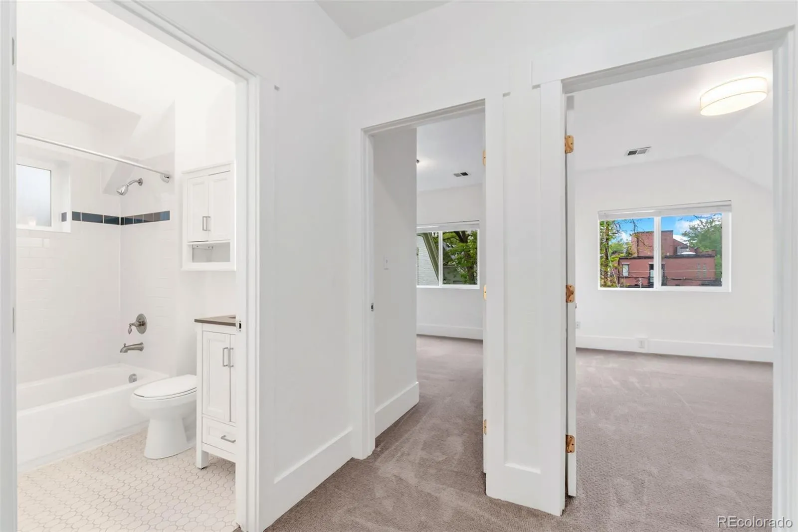 2081 N Ogden Street Denver CO 80205 MLS #REC2285635 05072026235753 1600 24