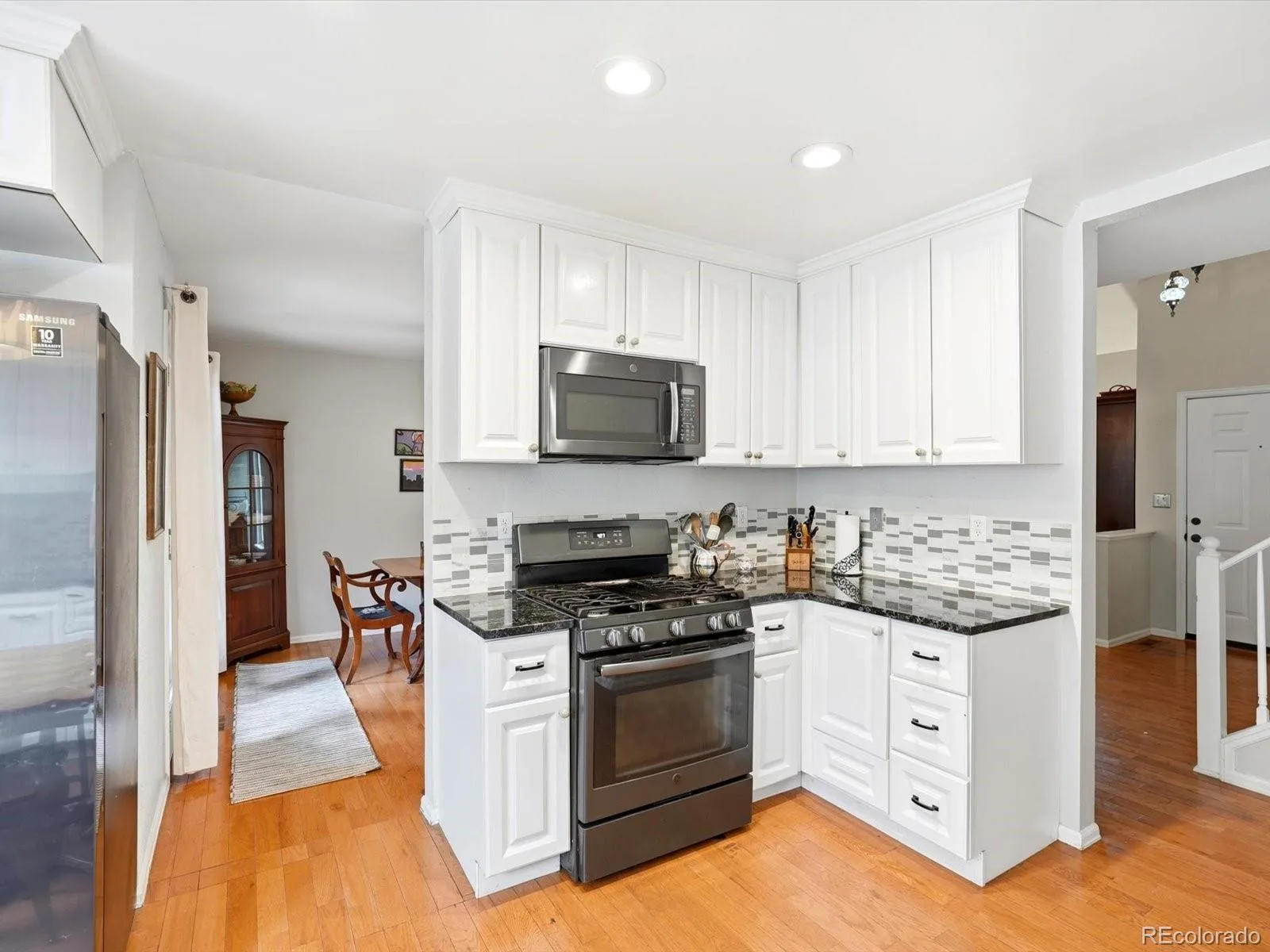 7 Periwinkle Littleton CO 80127 | MLS #REC2285893 08012026020441 1600 10