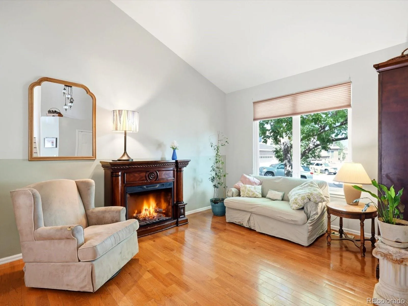 7 Periwinkle Littleton CO 80127 | MLS #REC2285893 08012026020441 1600 4