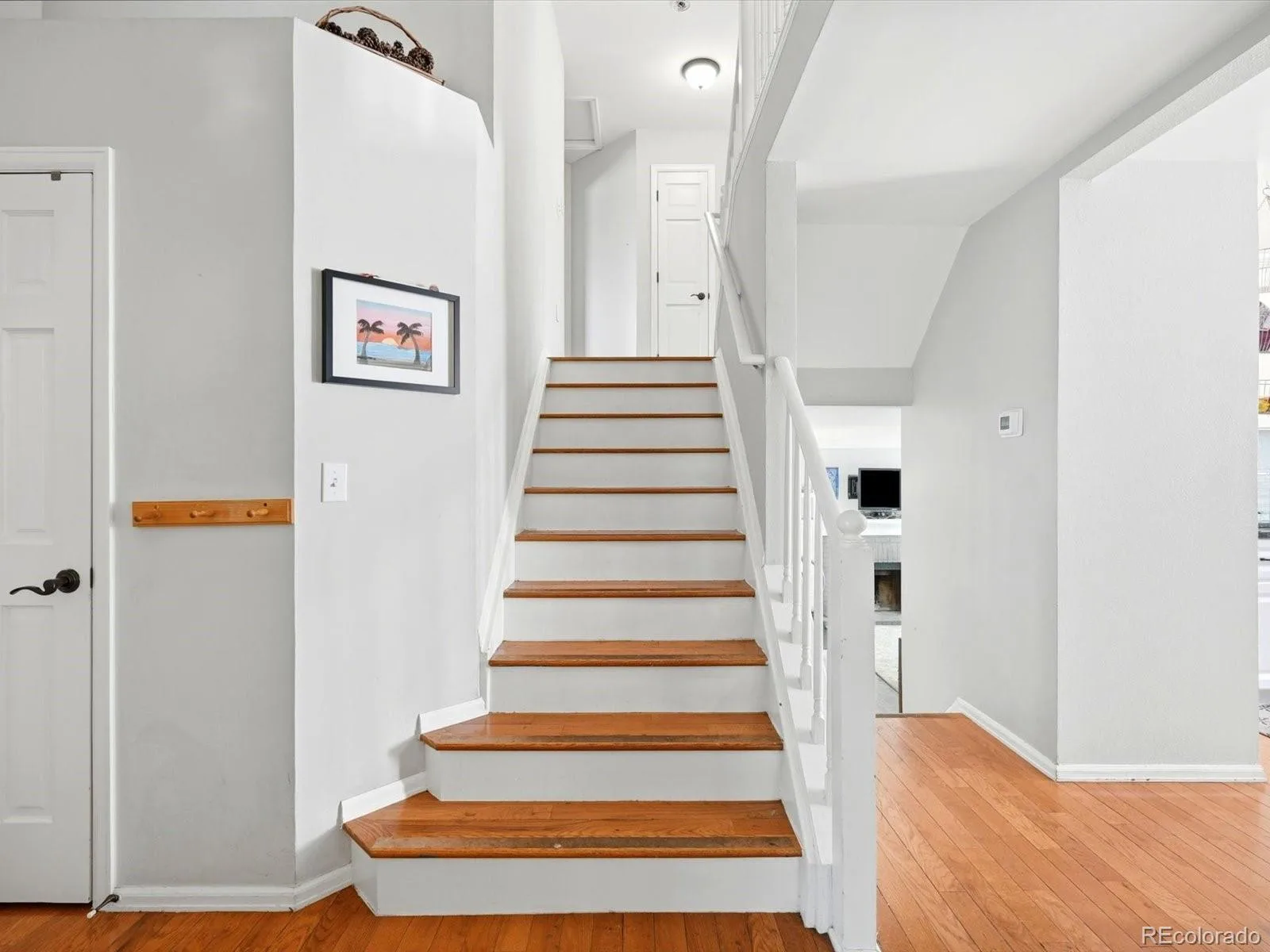 7 Periwinkle Littleton CO 80127 | MLS #REC2285893 08012026020441 1600 6