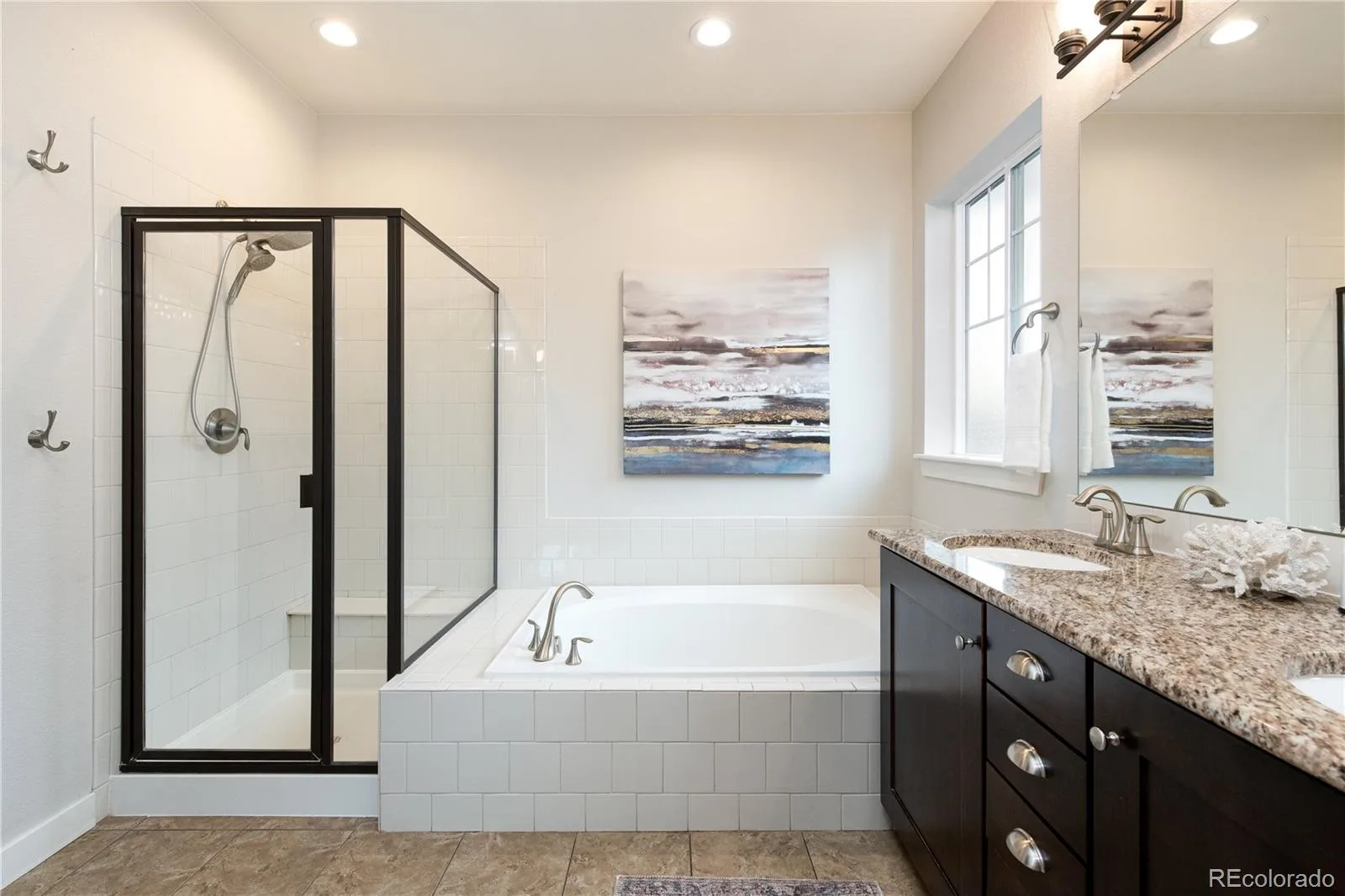 6888 S Riverwood Way Aurora CO 80016 MLS #REC2286192 06102026032544 1600 21