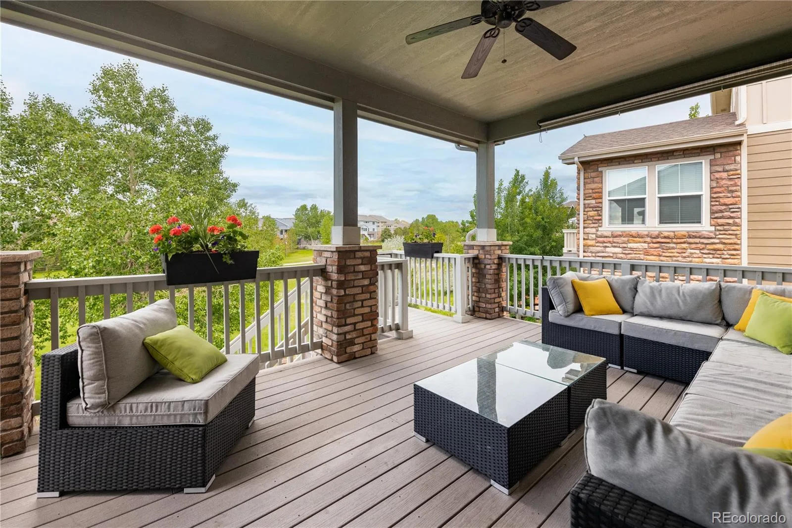 6888 S Riverwood Way Aurora CO 80016 MLS #REC2286192 06102026032544 1600 34
