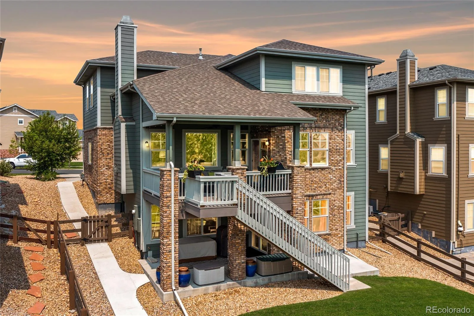 6888 S Riverwood Way Aurora CO 80016 MLS #REC2286192 06102026032544 1600 36