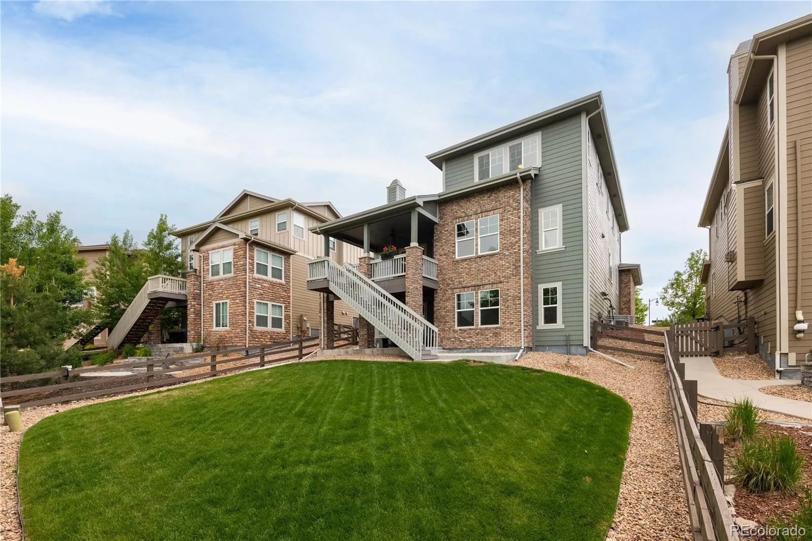 6888 S Riverwood Way Aurora CO 80016 MLS #REC2286192 06102026032544 1600 37
