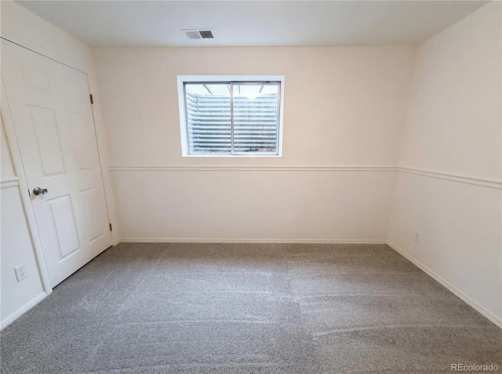 03272026221015 1600 12