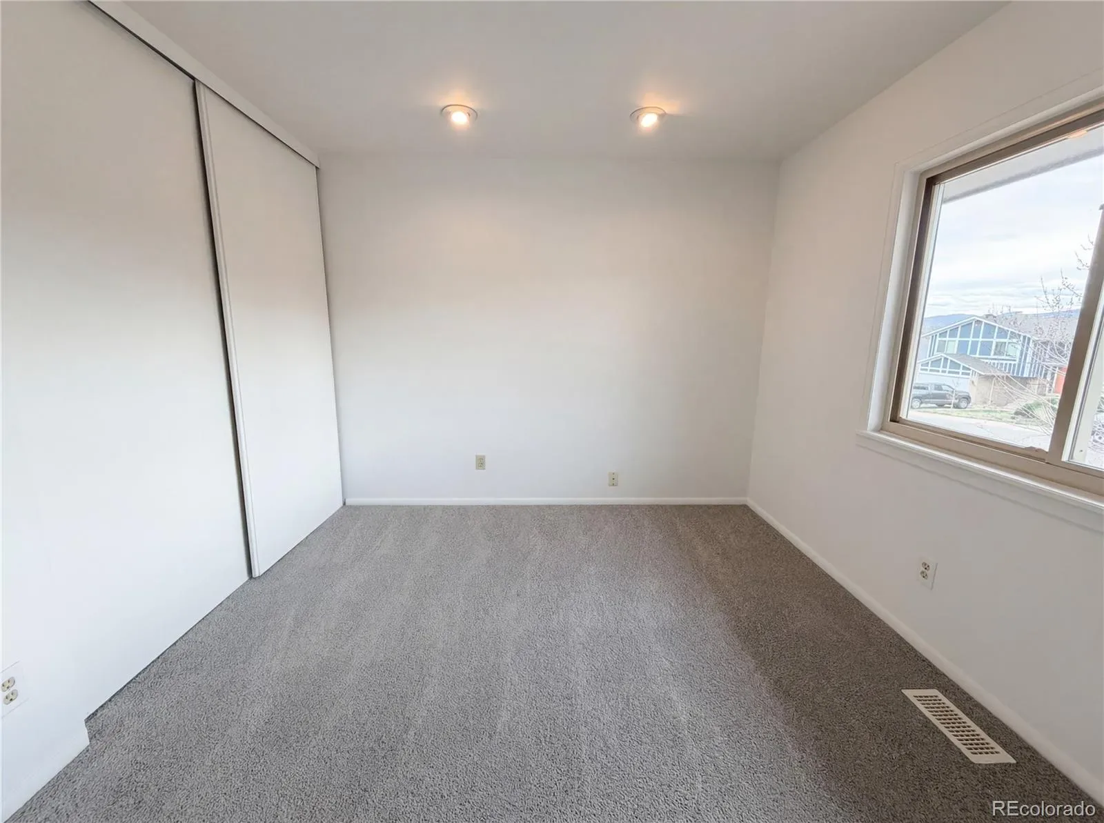 03272026221015 1600 15