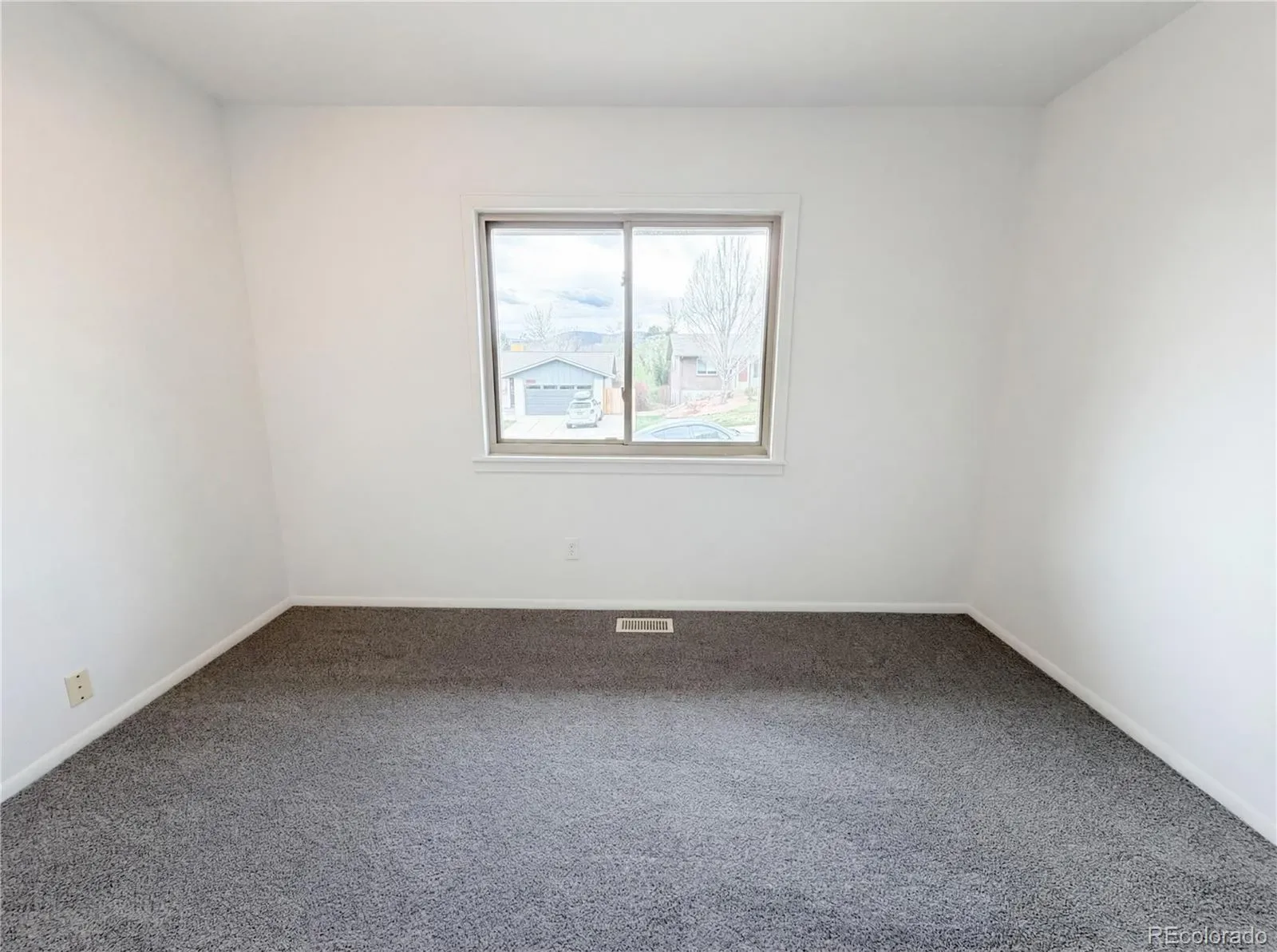 03272026221015 1600 16