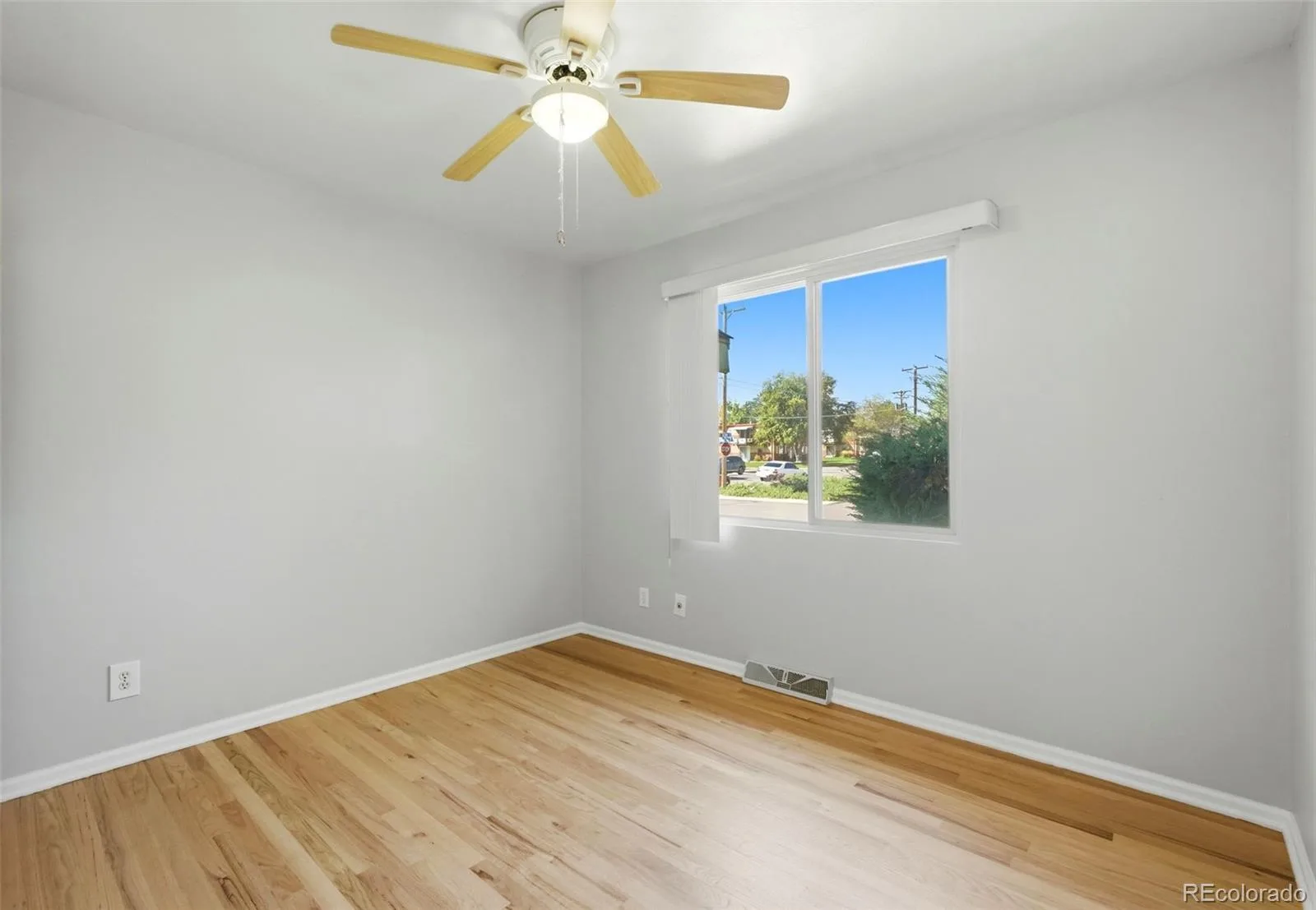 194 S Reed Street Lakewood CO 80226 | MLS #REC2290304 10132026191247 1600 24