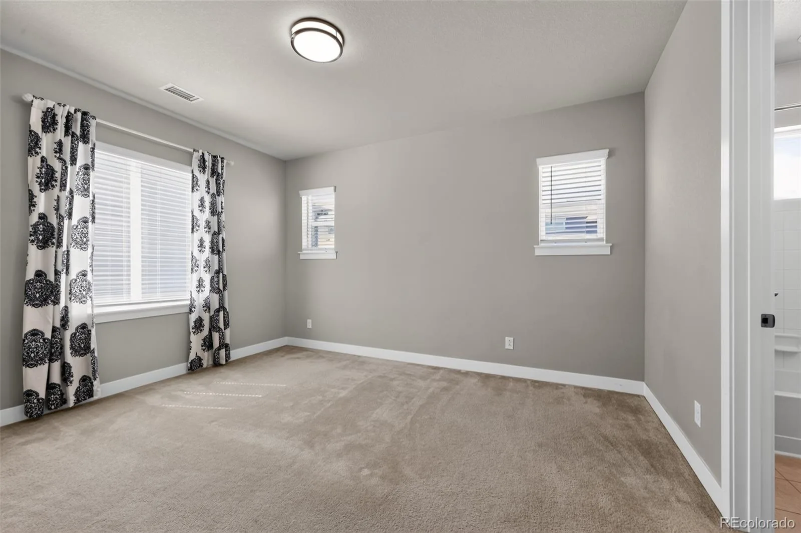 25586 E Alder Drive Aurora CO 80016 MLS #REC2290784 07012026171617 1600 16