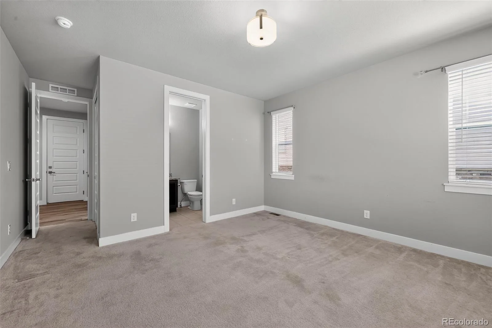 25586 E Alder Drive Aurora CO 80016 MLS #REC2290784 07012026171617 1600 22