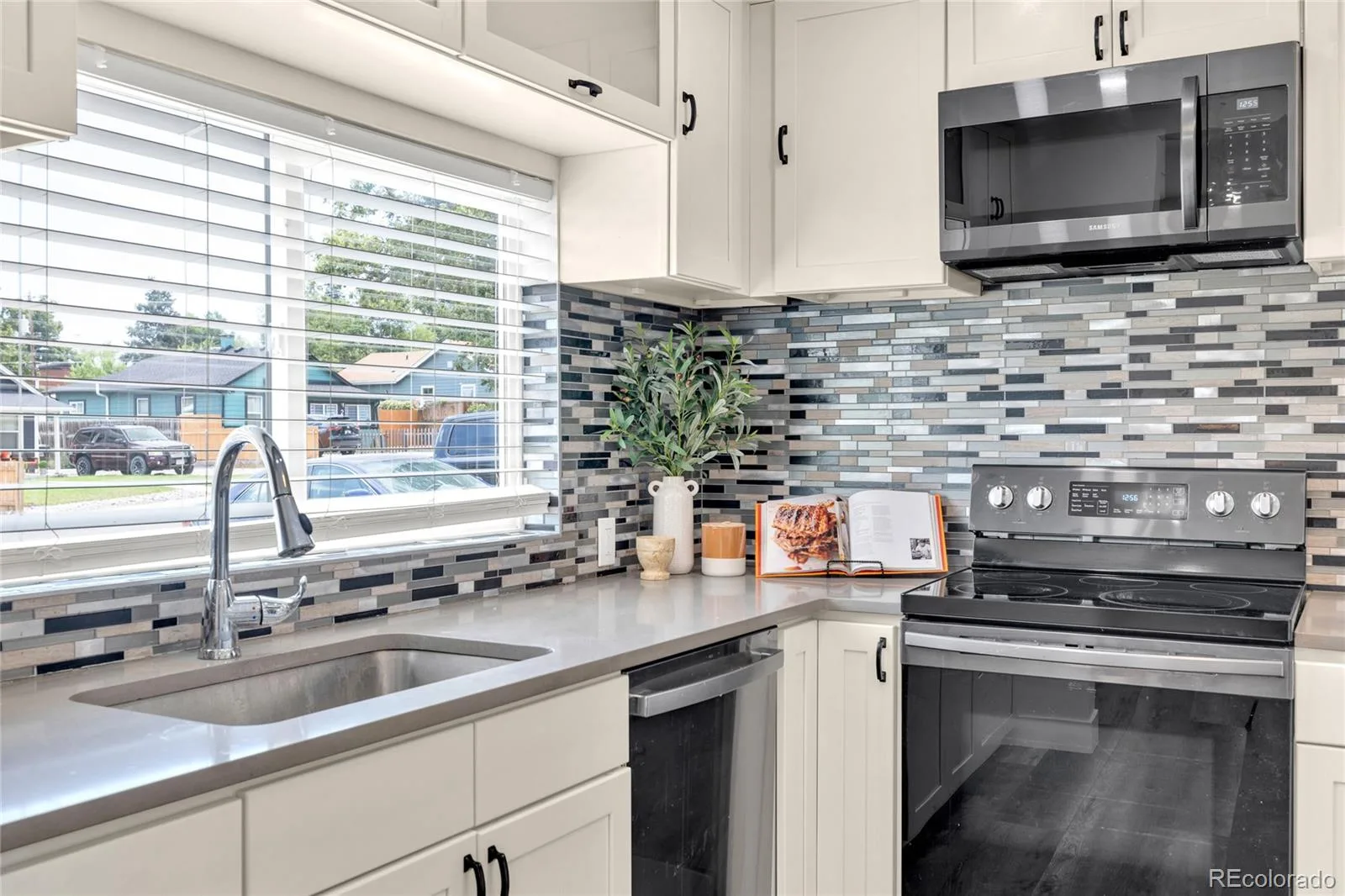 227 S Perry Street Denver CO 80219 | MLS #REC2291344 08132026175246 1600 6