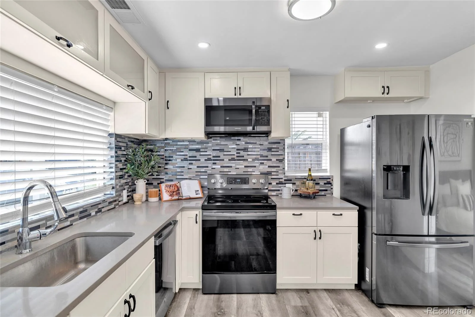 227 S Perry Street Denver CO 80219 | MLS #REC2291344 08132026175246 1600 8