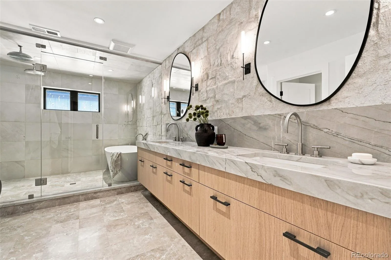 1516 S Clayton Street Denver CO 80210 | MLS #REC2292950 08282026140658 1600 18