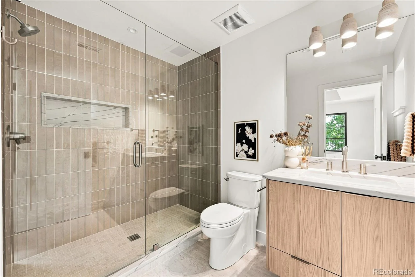 1516 S Clayton Street Denver CO 80210 | MLS #REC2292950 08282026140658 1600 23