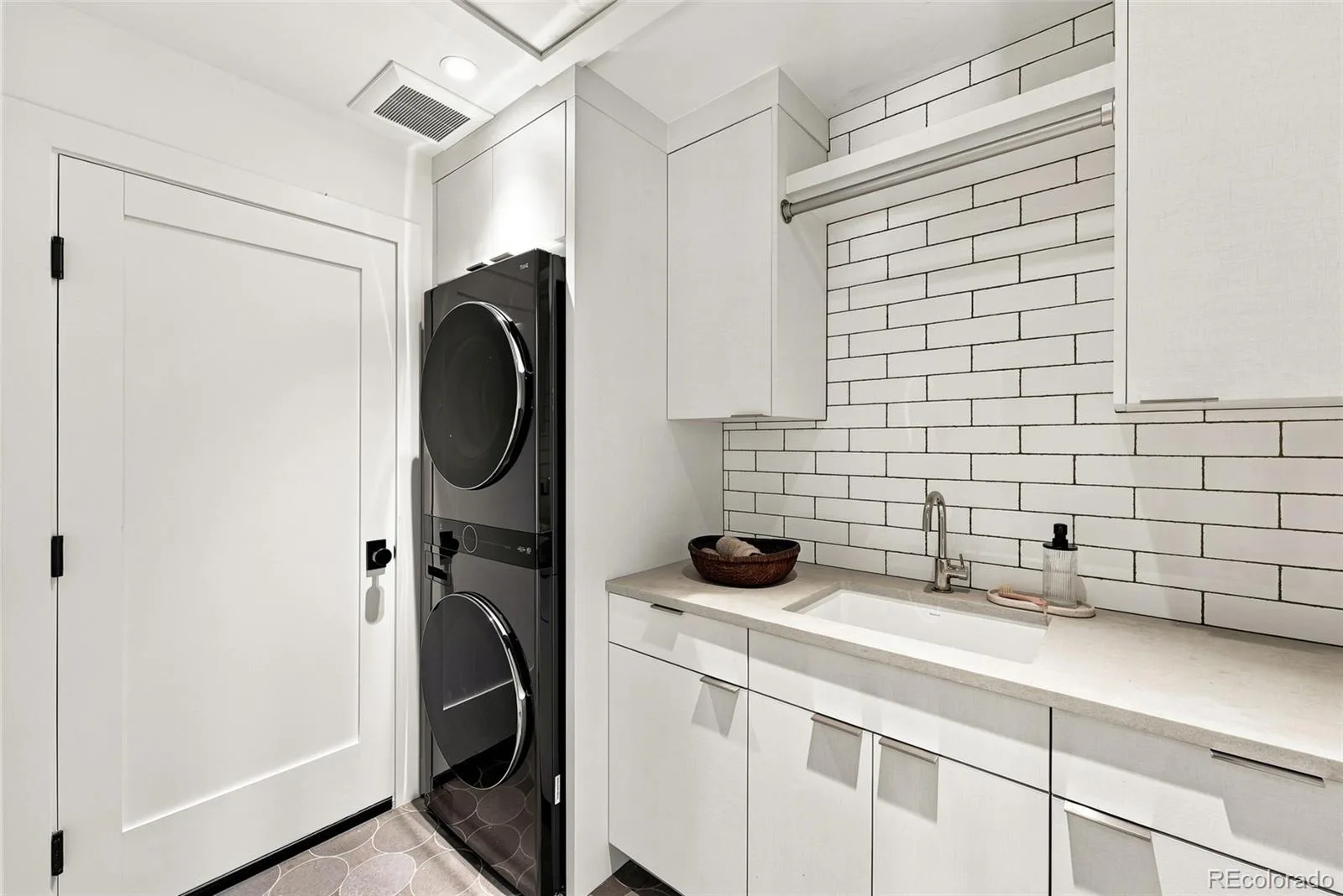 1516 S Clayton Street Denver CO 80210 | MLS #REC2292950 08282026140658 1600 28
