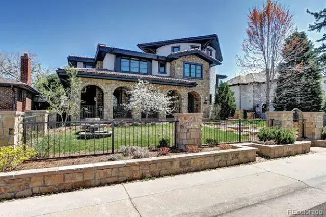 11042025020555 640 1