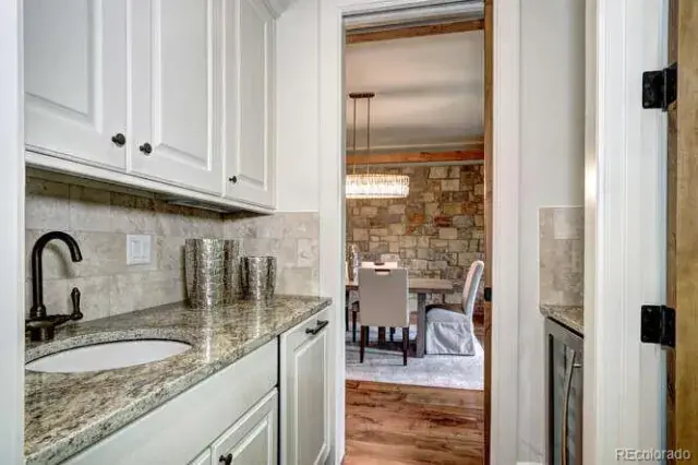 11042025020555 640 21