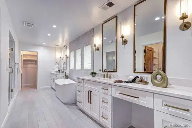 11042025020555 640 27