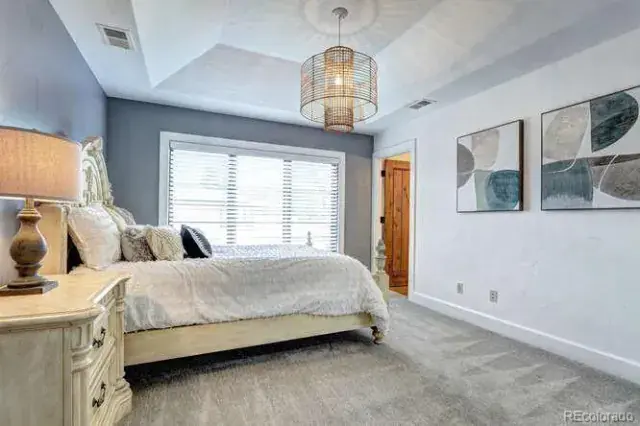 11042025020555 640 30