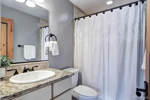 11042025020555 640 34