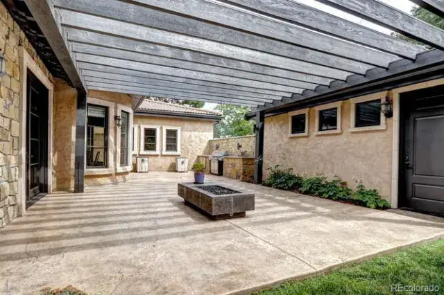 11042025020555 640 44