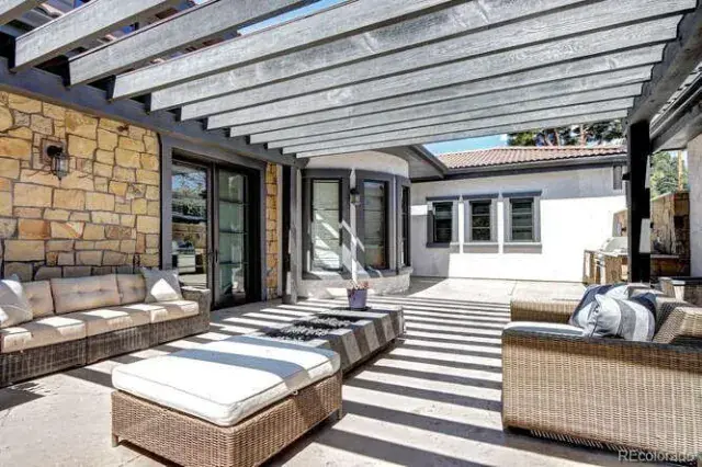 11042025020555 640 45