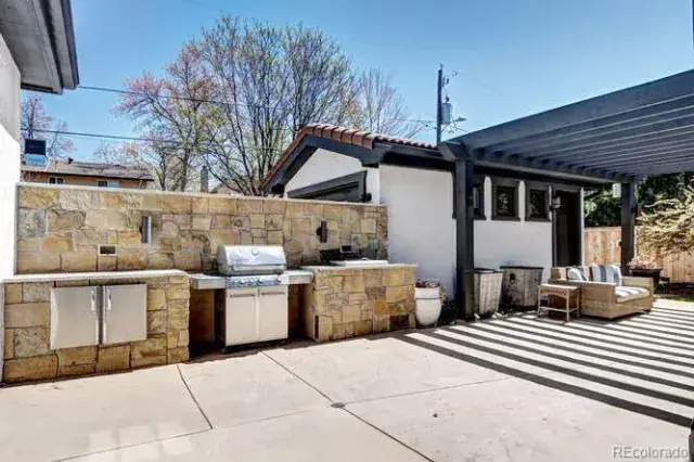 11042025020555 640 46