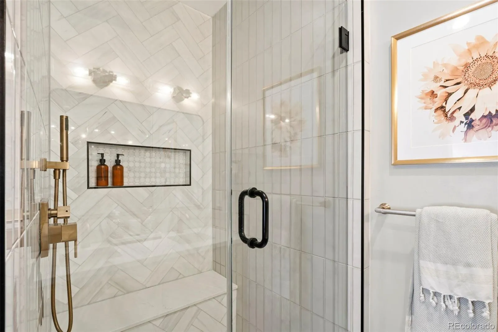 04152026172315 1600 15