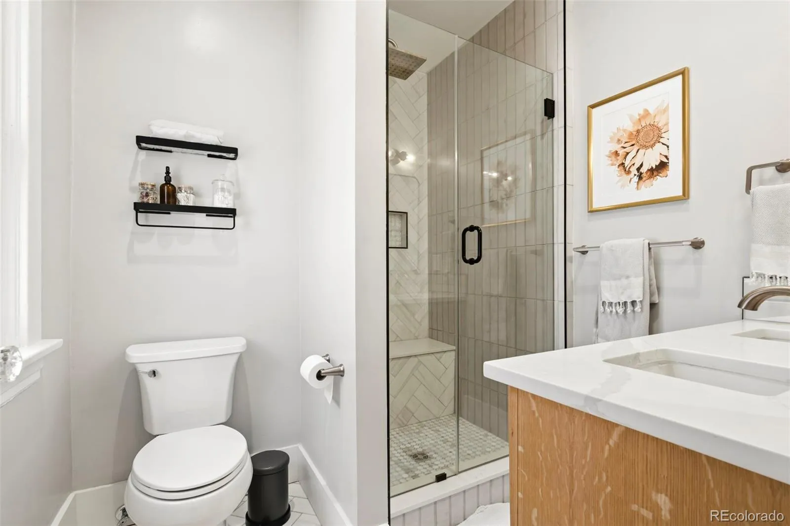 04152026172315 1600 16