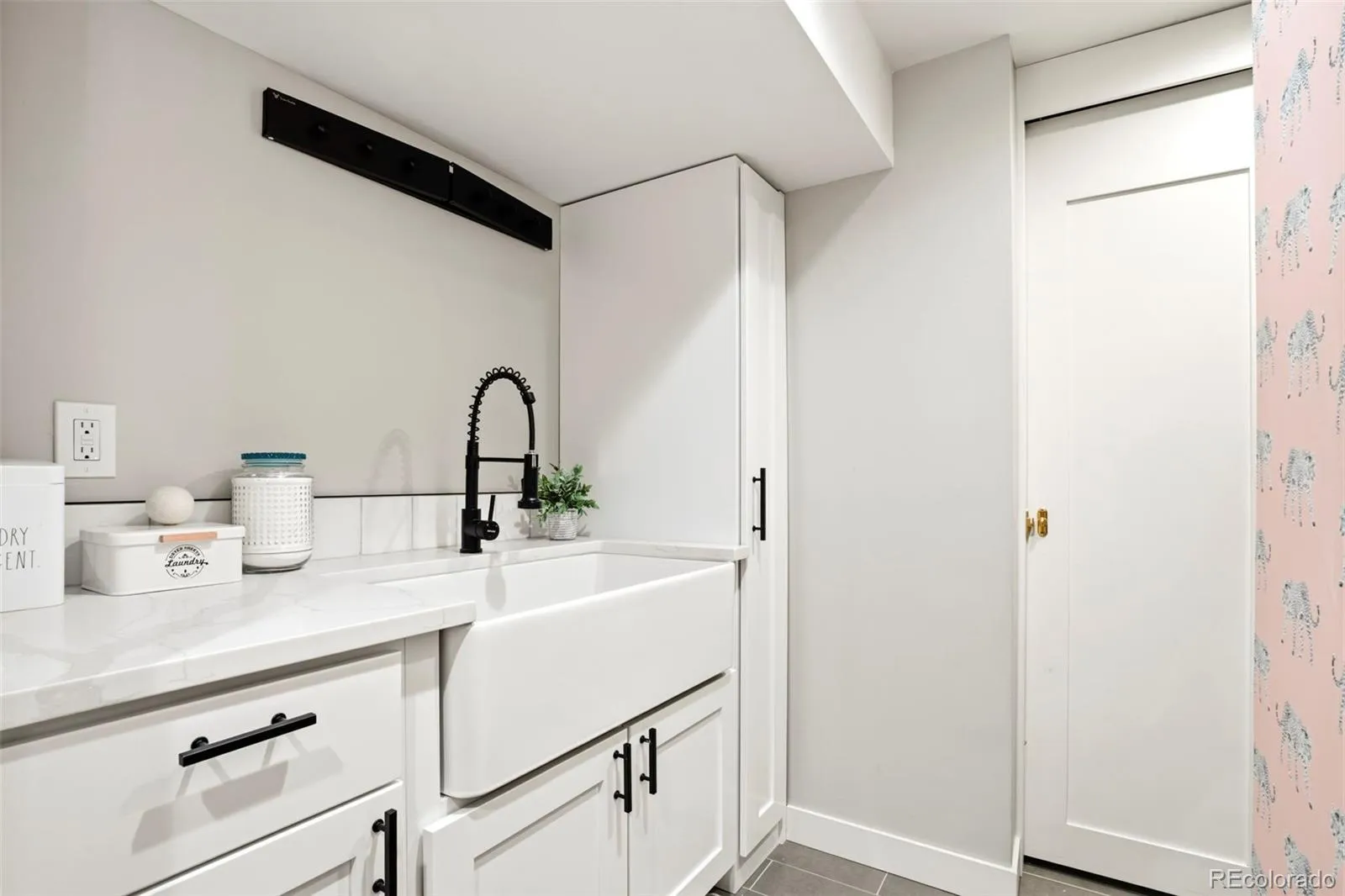 04152026172315 1600 31