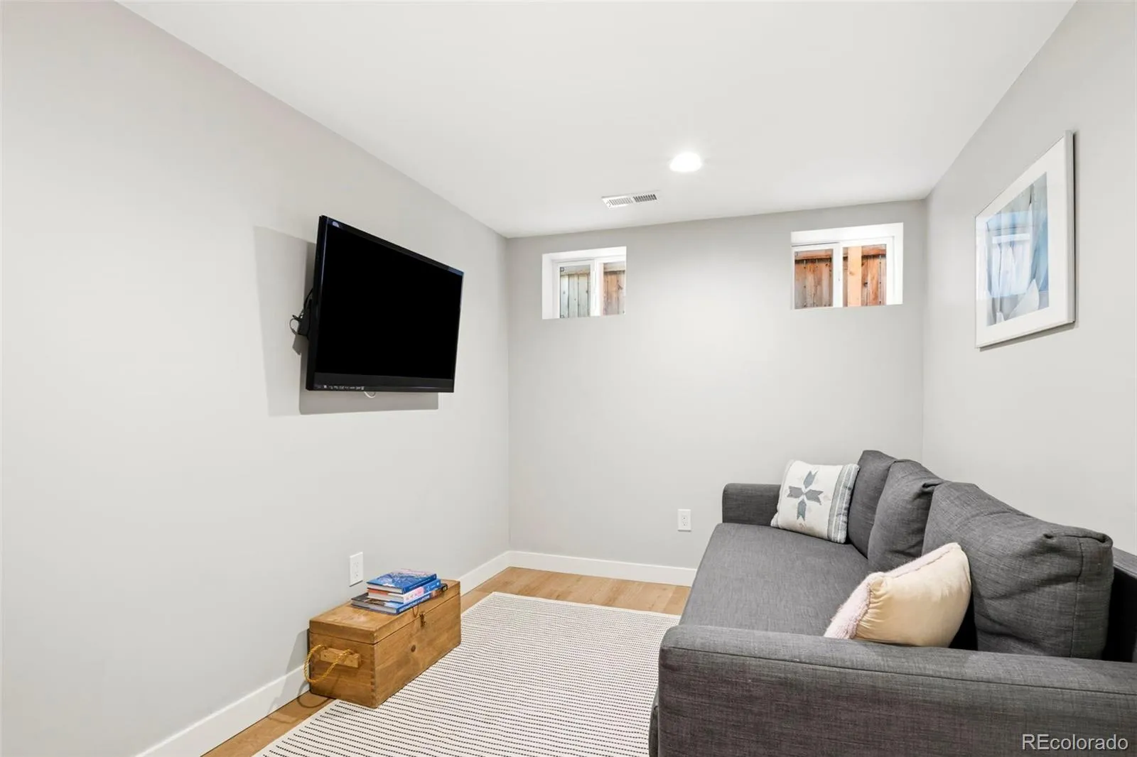 04152026172315 1600 33