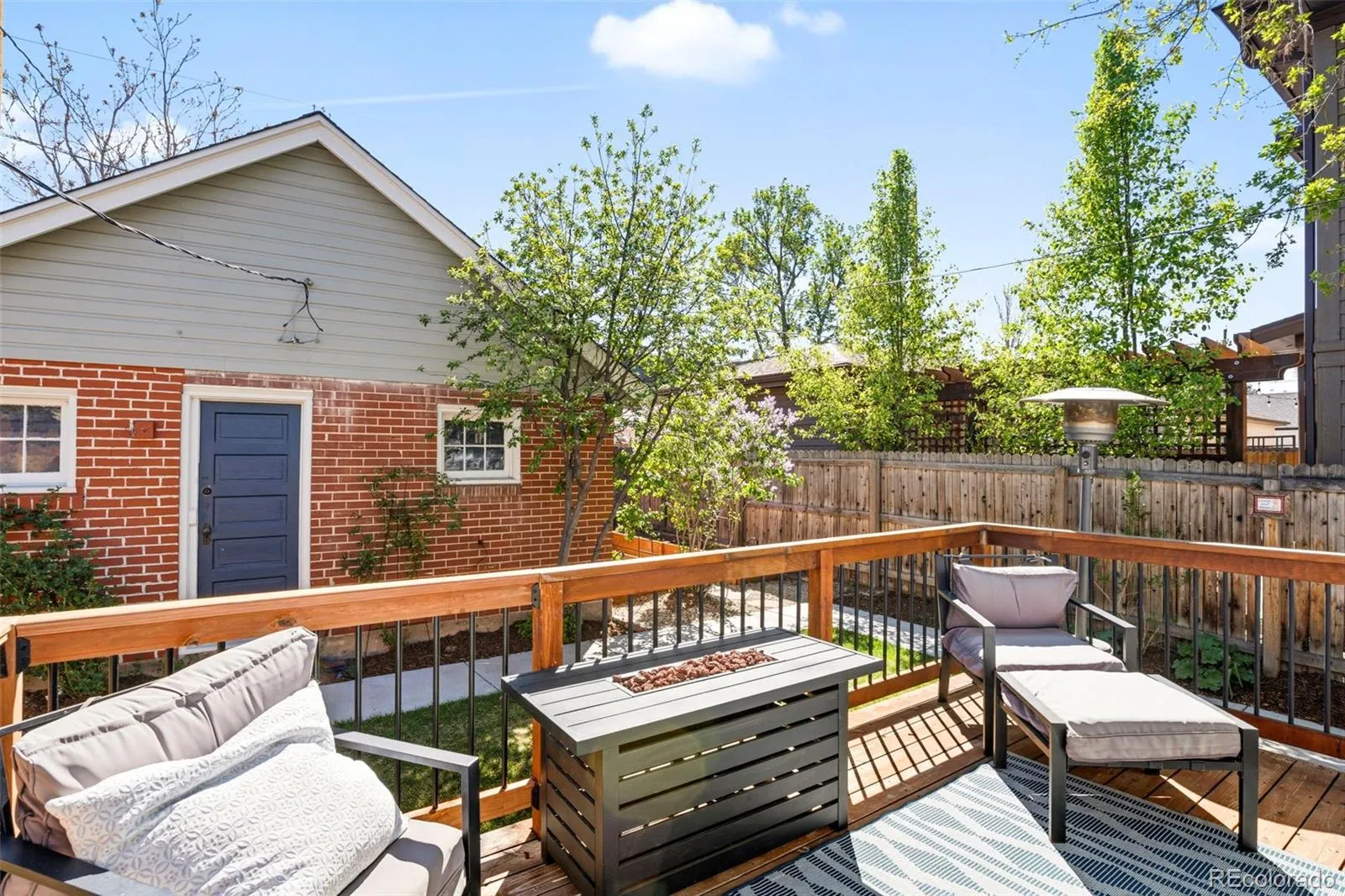 04152026172315 1600 35