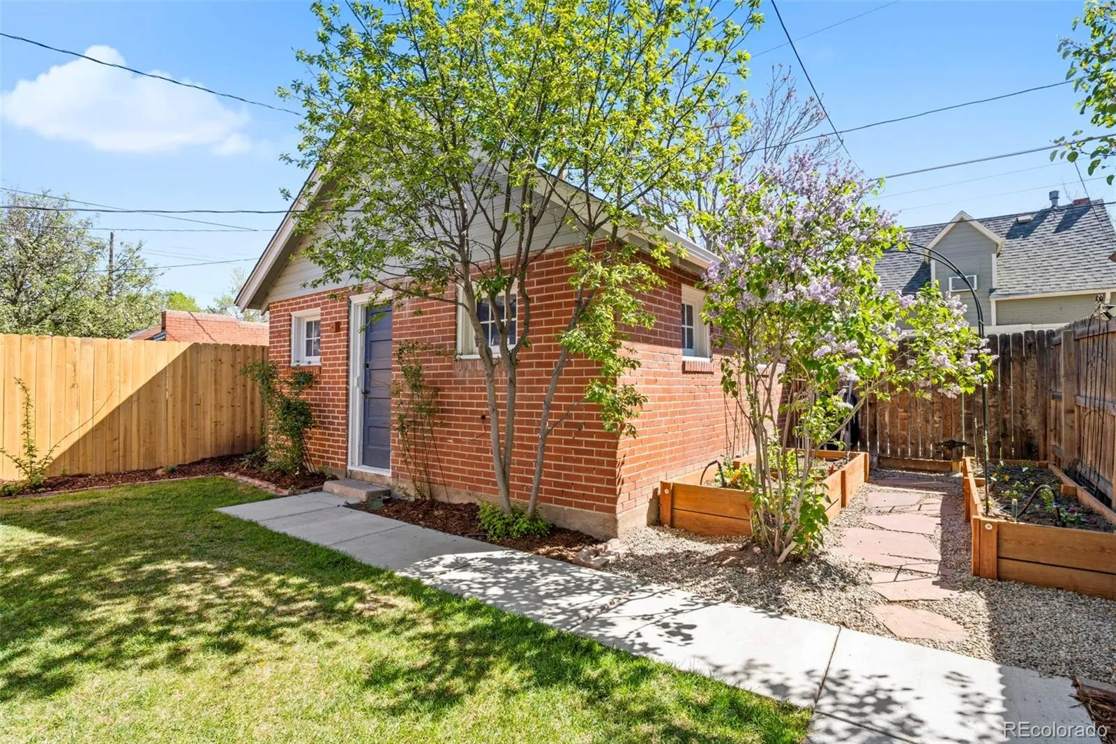 04152026172315 1600 37