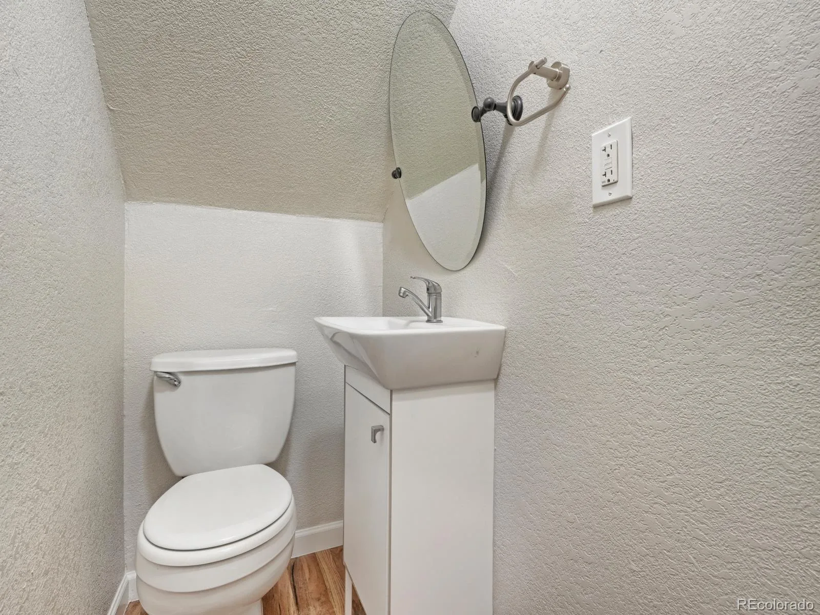 8865 Meade Court Westminster CO 80031 | MLS #REC2296409 08232026160617 1600 10