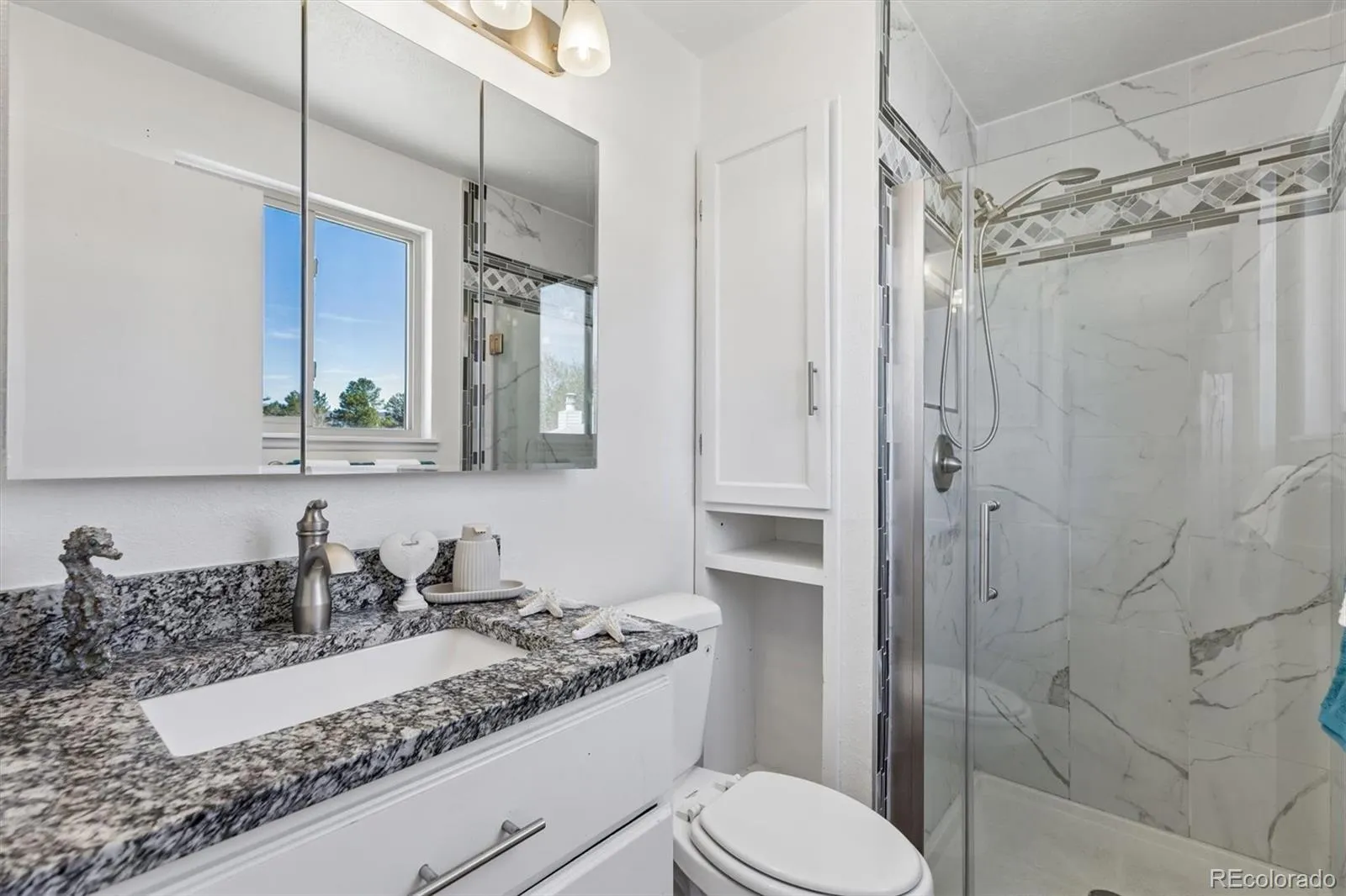 04162026015240 1600 21