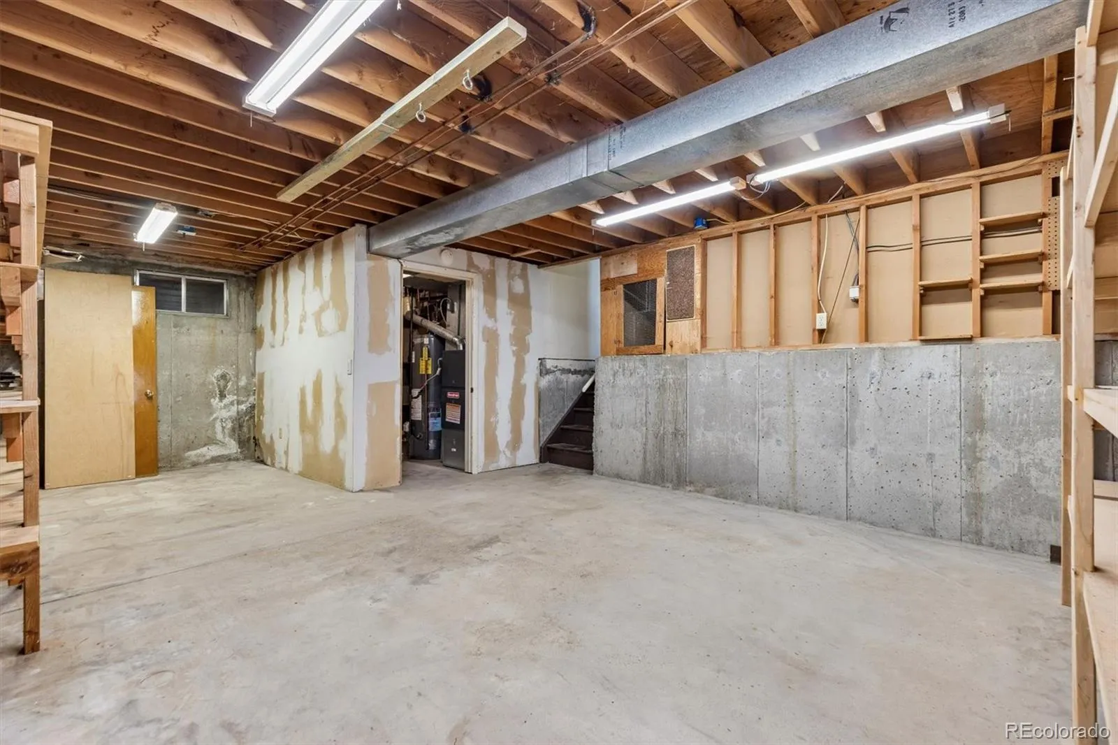 04162026015240 1600 25