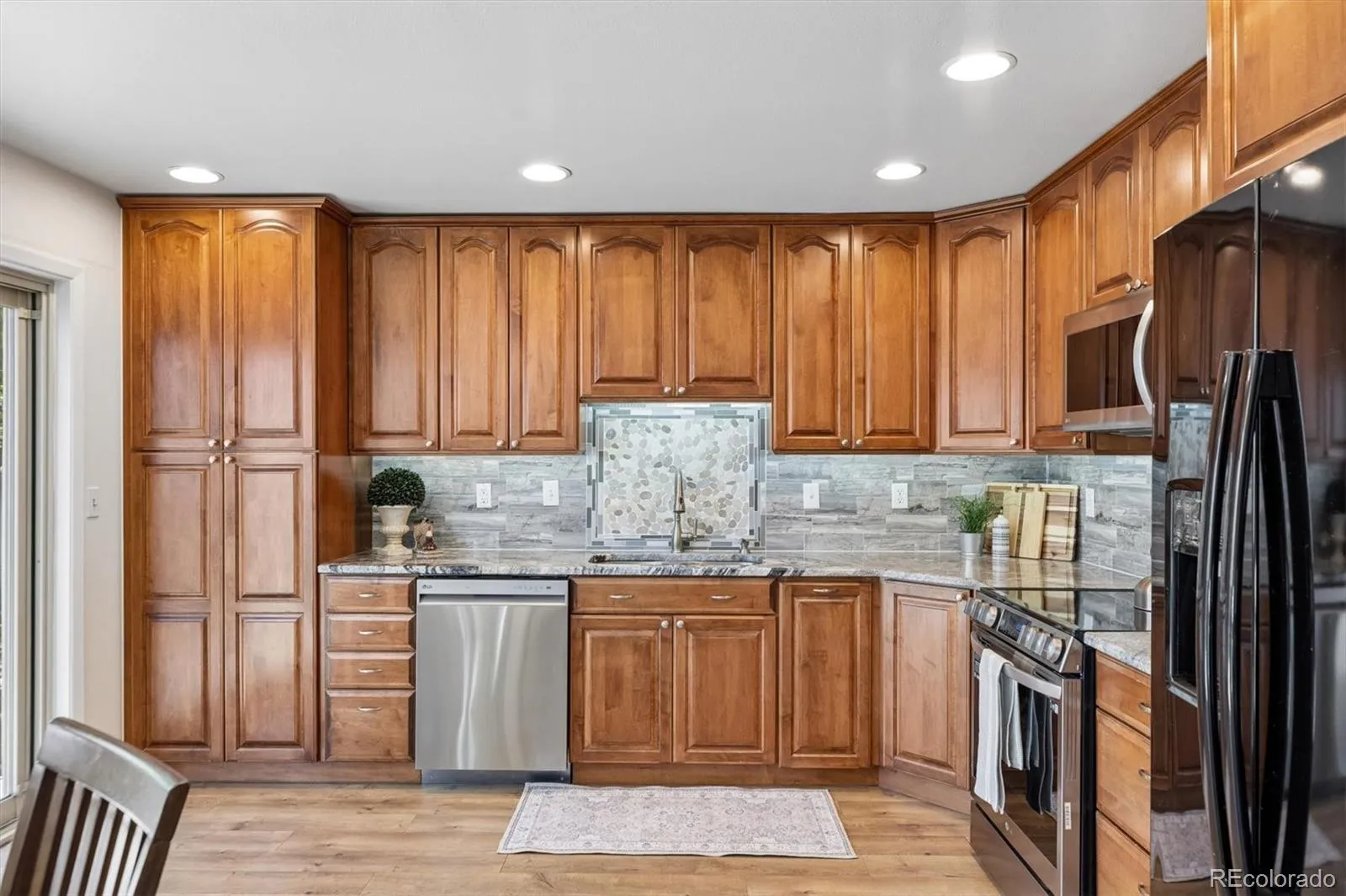 04162026015240 1600 7