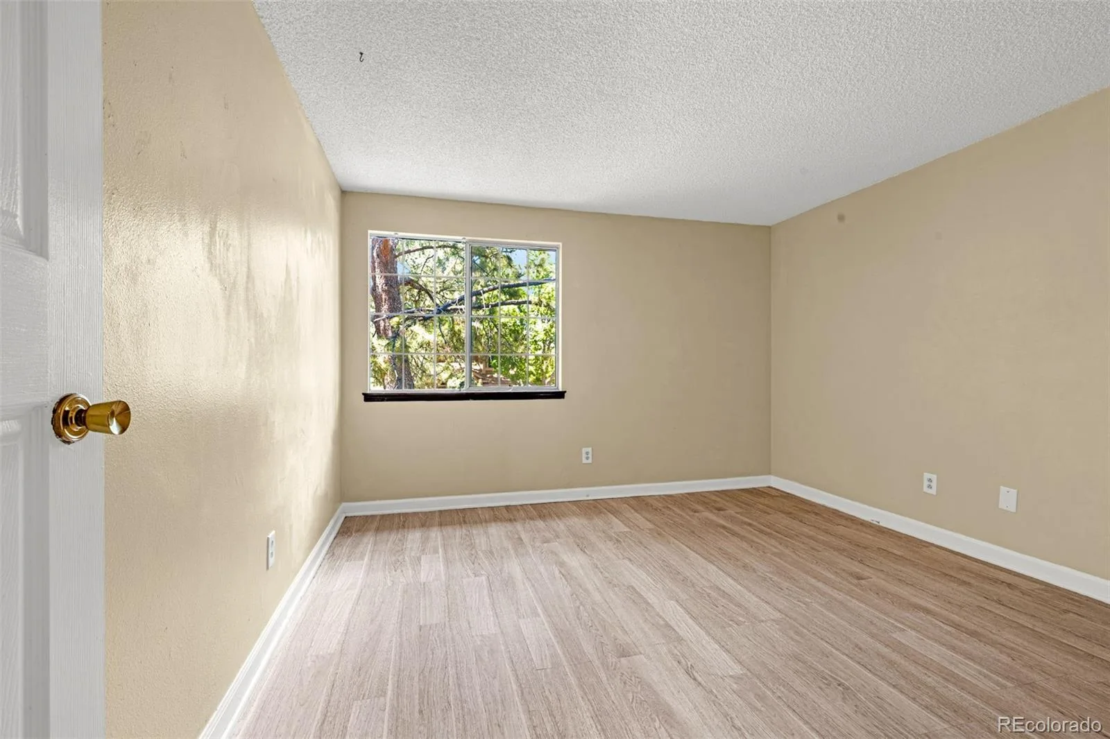 1760 S Pitkin Circle #B Aurora CO 80017 | MLS #REC2299478 06252026144536 1600 11