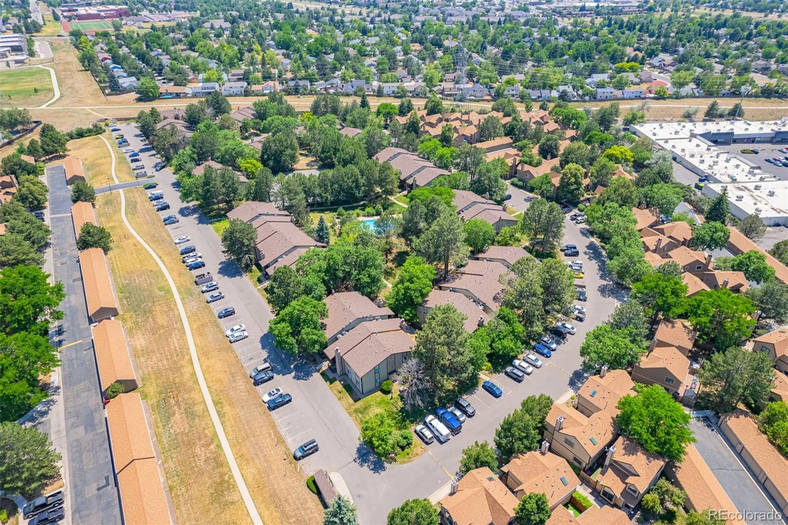 1760 S Pitkin Circle #B Aurora CO 80017 | MLS #REC2299478 06252026144536 1600 17