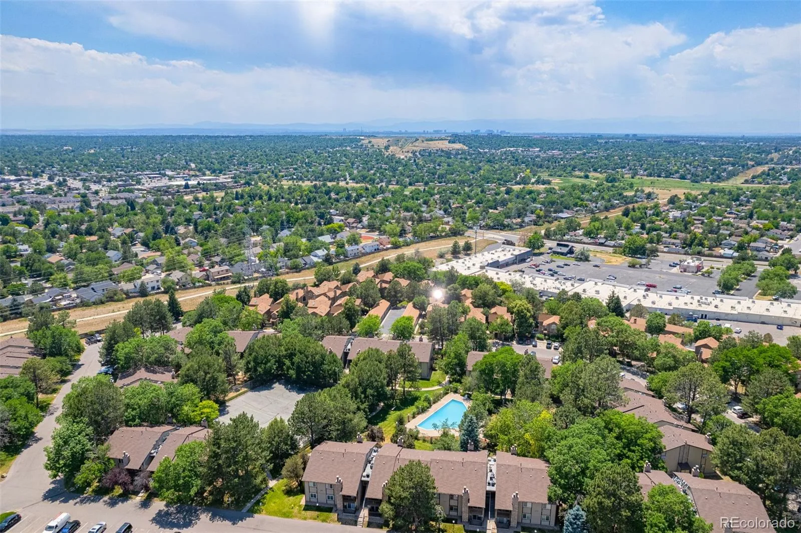 1760 S Pitkin Circle #B Aurora CO 80017 | MLS #REC2299478 06252026144536 1600 22