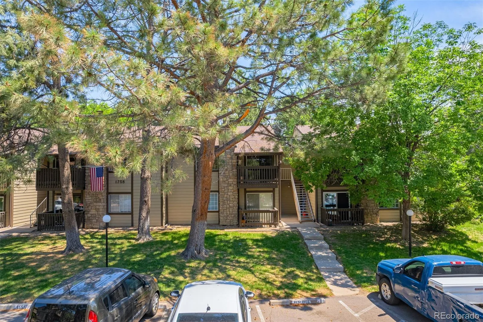 1760 S Pitkin Circle #B Aurora CO 80017 | MLS #REC2299478 06252026144536 1600 25